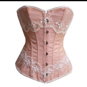 $15 CORSET PEACH COLOR. NEW WITHOUT TAGS. SIZE M. $15 if bundled